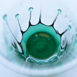 水滴玻璃（藍綠色） 第5張的照片