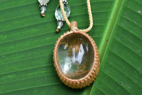 Claw Light in Garden Quartz Macrame Pendant gary009 第4張的照片