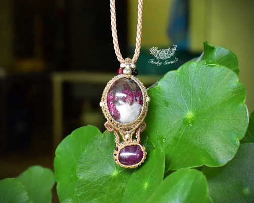 ピンクの砦☆ルビーインクォーツ ルビー マクラメペンダント