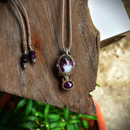 ピンクの砦☆ルビーインクォーツ ルビー マクラメペンダントruby022