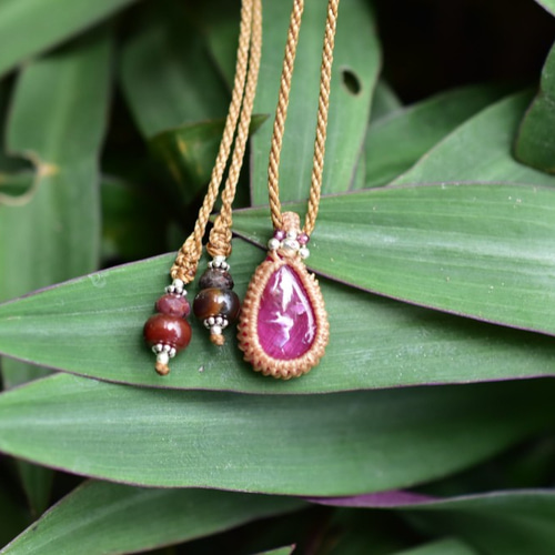 魅惑のピンク☆ルビー シンプルマクラメペンダント rubyy002