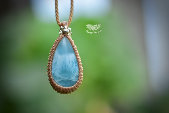 Innocent Drops ★ 高品質 Chatoyancy ★ Larimar Macrame Pendant lary01 第2張的照片