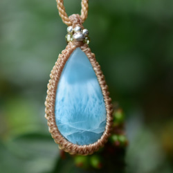 Innocent Drops ★ 高品質 Chatoyancy ★ Larimar Macrame Pendant lary01 第8張的照片