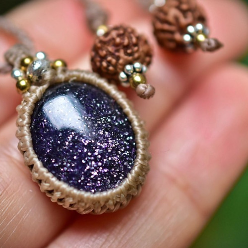 銀河の星☆アイオライトサンストーン マクラメペンダントaioy002