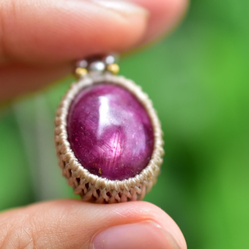 【Premium】スターローズクォーツとルビーのマクラメペンダント 楽天市場】ローズクォーツ マクラメペンダント 天然石ペンダント