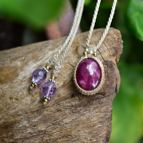 繊細な煌めき☆40ctスタールビー マクラメペンダント rubyy025