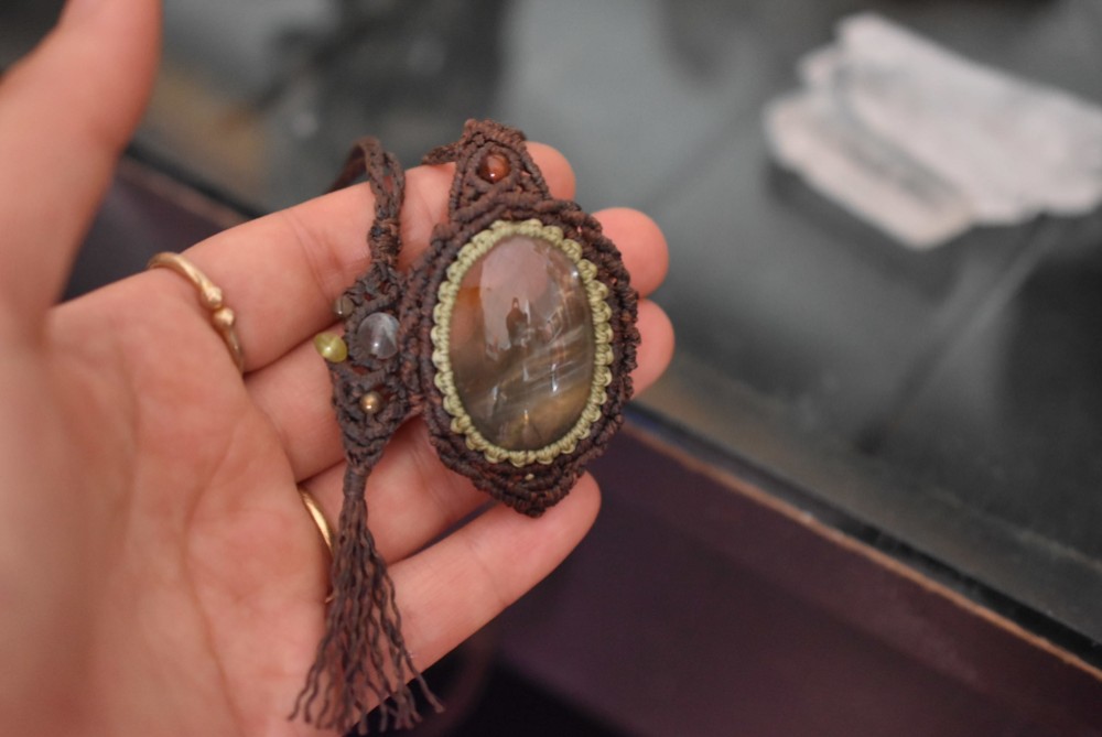 煙行く黄色い断層★ガーデンクォーツ マクラメペンダントgarm109