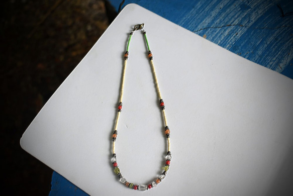 印度風 ★ 白珠和水晶&amp;橄欖石項鍊 bn011 第3張的照片