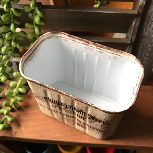 四角いリメイク缶 一輪挿し・花瓶・花器 Blue Sheep 通販 4604934