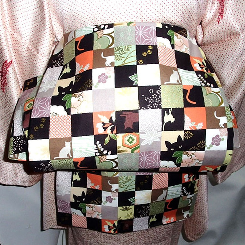 A 美品 猫とピアノ模様 市松 白黒 モノトーン 全通 松葉仕立て名古屋帯 20 美品 猫とピアノ模様 市松 白黒 モノトーン 全通 松葉仕立て