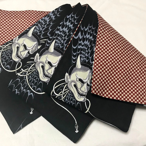 【最終値下げ】クモの巣デザイン 半幅帯 黒 般若面に蜘蛛の巣柄 半幅帯新品 着物 お羊屋 通販 6726025｜Creema