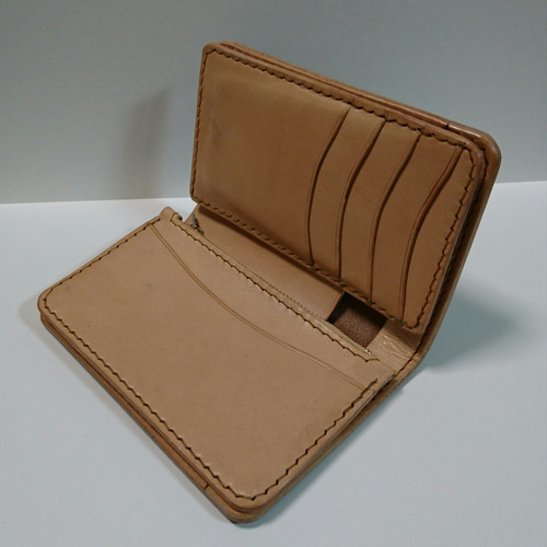 トラッカーウォレット　財布　3層　革財布　ミドルサイズ　昭南多脂ベンズ 昭南多脂ベンズ使用のトラッカーウォレット販売開始｜最高級