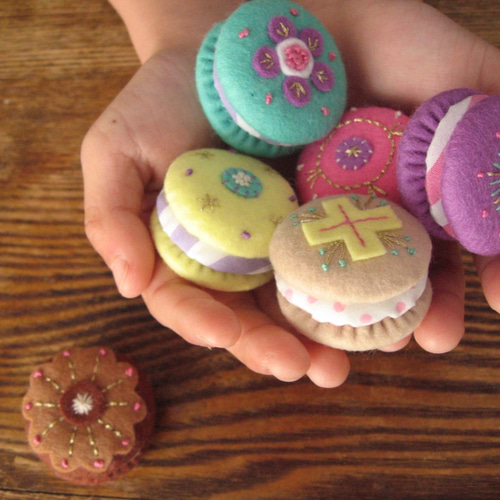 累計100再販♡マカロンパーティー・フェルトままごと・フェルト