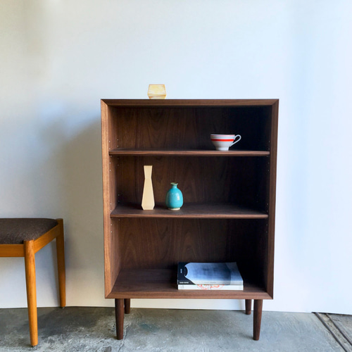 本棚 ブックシェルフ ウォールナット シンプルなデザイン W70cm