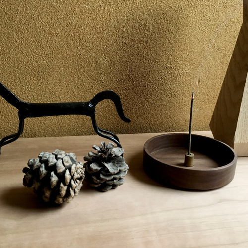 お香立て 線香立て 無垢材と真鍮 チェリー ディフューザー・アロマ