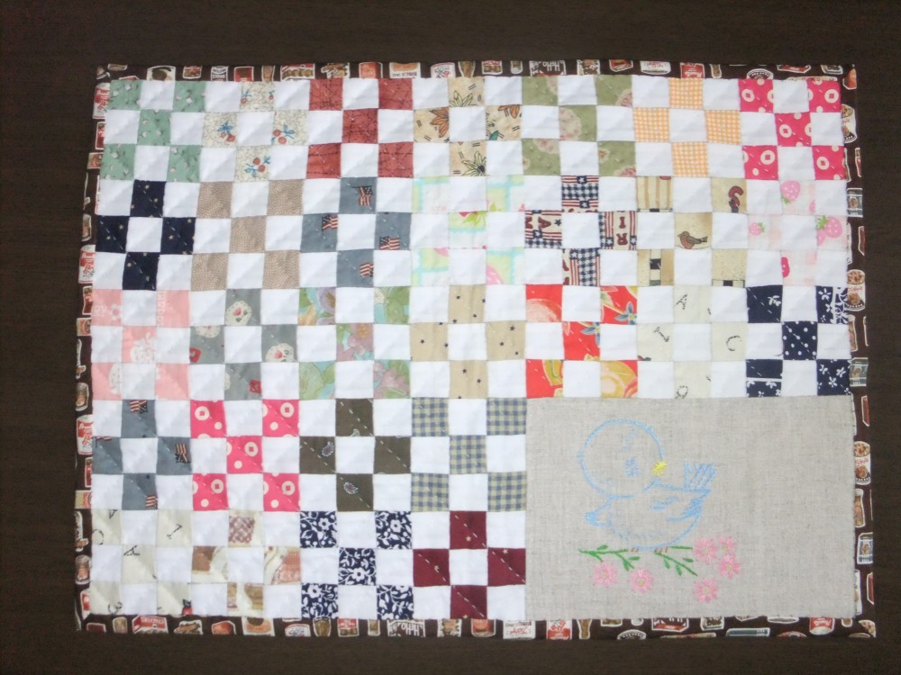 美品ハンドメイド 9パネル パッチワークキルト