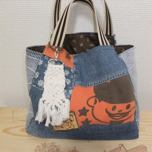 デニムリメイク☆マクラメ編みキーホルダー付ミニトートbag トート  
