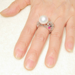 13mm南洋真珠とルビー、SV925、再生ダイヤモンドの指輪（リングサイズ：9～10号の方に推奨、ハート、ロジウム） 3枚目の画像