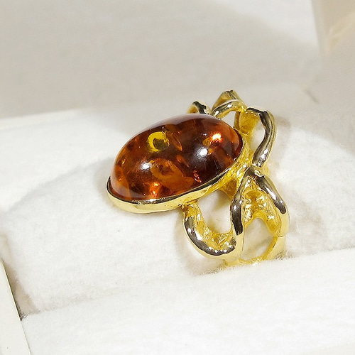 15×11mm琥珀とSV925の指輪（リングサイズ：9～10号の方に推奨 