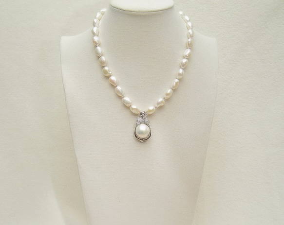 16-11mm,44cm 淡水パールネックレス_色彩豊かな真珠光沢のネックレス（バロック、真鍮、ロジウム加工、CZ） 4枚目の画像