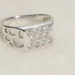合成ダイヤモンドとSV925の指輪(リングサイズ：10.3号、ロジウムメッキ) 2枚目の画像