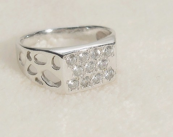 合成ダイヤモンドとSV925の指輪(リングサイズ：10.3号、ロジウムメッキ) 2枚目の画像