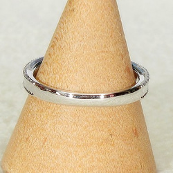 スワロフスキー製キュービック・ジルコニアと、ロジウムメッキされたシルバーの指輪（リングサイズ：10号） 10枚目の画像