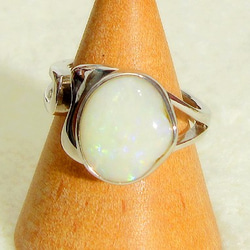 珍しい貝オパールとSV925の指輪（リングサイズ：10号、ロジウムメッキ、シェルオパール） 2枚目の画像