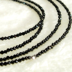 特価品－ブラックスピネルの2連ネックレス（42cm、2mm、マグネットクラスプ、天然石、ラインストーン） 2枚目の画像