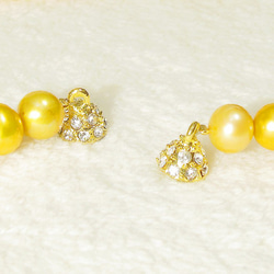 9.0-8.5mm本真珠（淡水）のネックレス（マグネット・クラスプ、ラインストーン、ゴールド色） 7枚目の画像