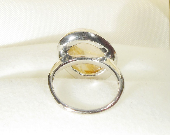 15×11mmルチルクォーツとSV925の指輪（リングサイズ：11.5号、ロジウムの厚メッキ、針入り水晶、金線入り水晶） 9枚目の画像