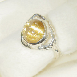 5.07ctルチルクォーツキャッツアイとSV925の指輪（リングサイズ：9-10号の方に推奨、ロジウム、金線入り水晶） 3枚目の画像