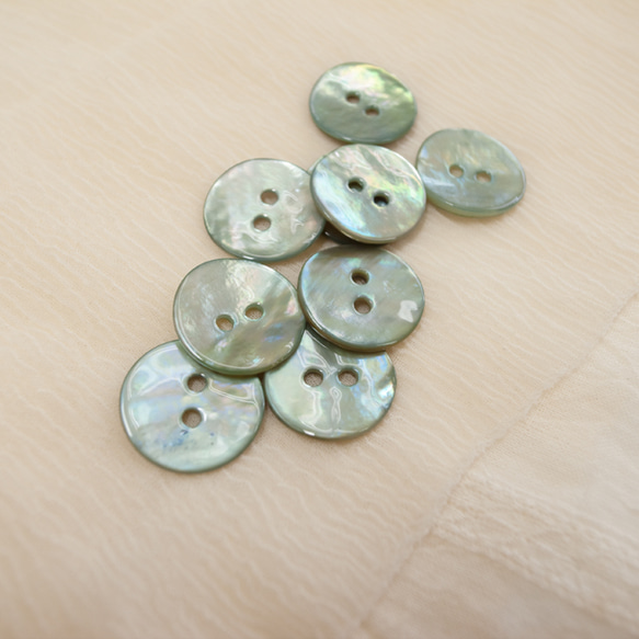 【シェルカラーボタンセット】#00104　15mm  10個 C/#pistachio 1枚目の画像