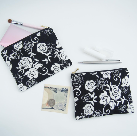 コンパクトポーチ (コスメ/サニタリー/お薬) 薔薇刺繍　再販20 2枚目の画像