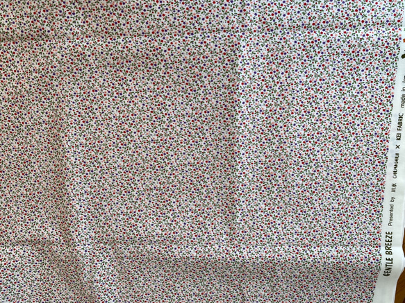 新入荷！『Kei Fabric （ケイファブリック） タイニーフラワー 110cm巾』～50㎝単位でカット～　 5枚目の画像
