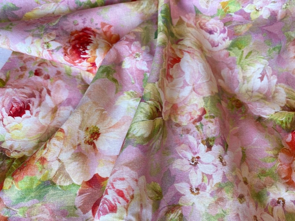 新入荷！SARARA JAPAN　『ピンク　　デジタルプリント　華やかな花柄』～50㎝単位でカット～ 5枚目の画像