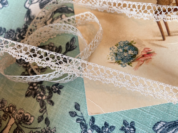 新入荷！フランス蚤の市より！『マシンメイド アンティーク