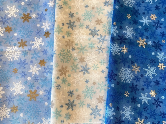 クリスマス生地3色セット！『Christmas Collection  雪の結晶』～30×52㎝カット済み～ 5枚目の画像