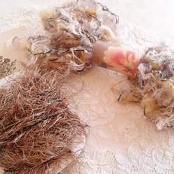 ちょこっとずつをセットに♪　変わり毛糸と　イタリア製　茶色光沢のある毛糸2つセット～ブラウン、紫系～ 1枚目の画像