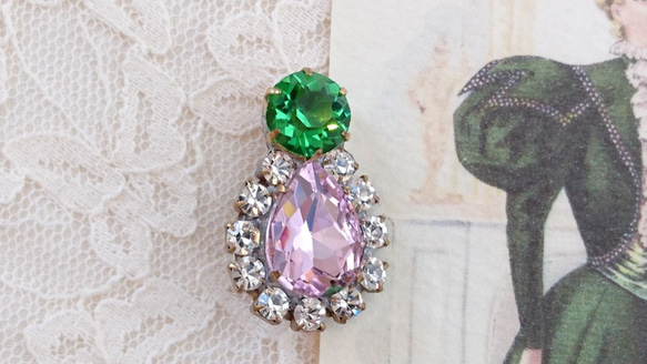 新商品！チェコ製アンティーク♪『宝石のような　ハンドメイドのビジューガラスボタン』～ピンク×キミドリ～ 1枚目の画像