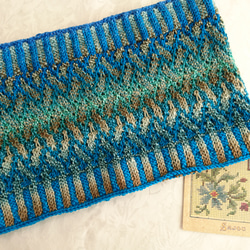 新商品♪『イギリス製 手染め毛糸  編み込みスヌード』～ブルー系～ 2枚目の画像