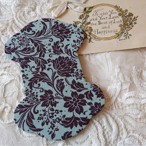 ご確認用です。 フランス刺繍生地のカルトナージュ＆円形