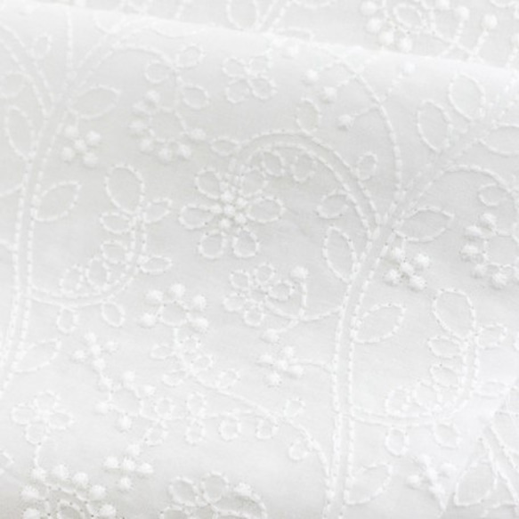 新商品♪『lace - floral wave デザインファブリック 布地』～50㎝単位でカット～ 2枚目の画像