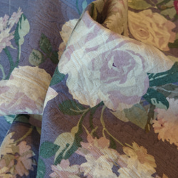 新入荷！ YUWA 『アンティーク調　ブティー風の薔薇柄　ジャガード生地』～50㎝単位でカット～ 2枚目の画像