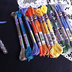 絹糸「みどり系12色」～日本刺繍や組みひもに～約0.5mm×14m前後 シルク