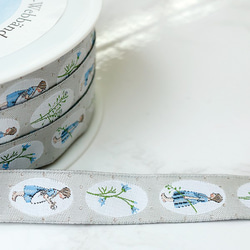 新商品！ドイツ『青いお花と女の子　刺繍リボン』～16㎜幅×50㎝単位でカット〜 1枚目の画像