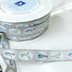 新商品！ドイツ『青いお花と女の子　刺繍リボン』～16㎜幅×50㎝単位でカット〜 4枚目の画像