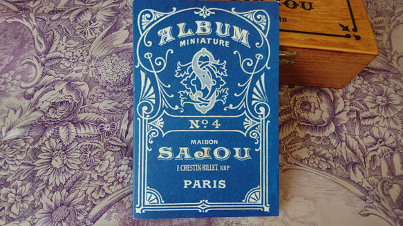 フランスより届きました！『Sajou（サジュー）クロスステッチ ALBUM　図案№004』 1枚目の画像