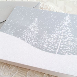 新商品♪PAPYRUS！『キラキララメの雪が降る　素敵なクリスマスカード』 4枚目の画像