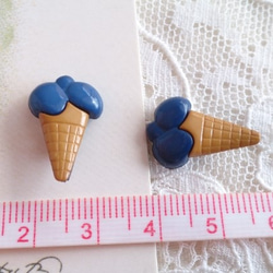 フランス　『ラ・ドログリー』のキッズボタン♪〜アイスクリーム〜ブルー2個セット 3枚目の画像